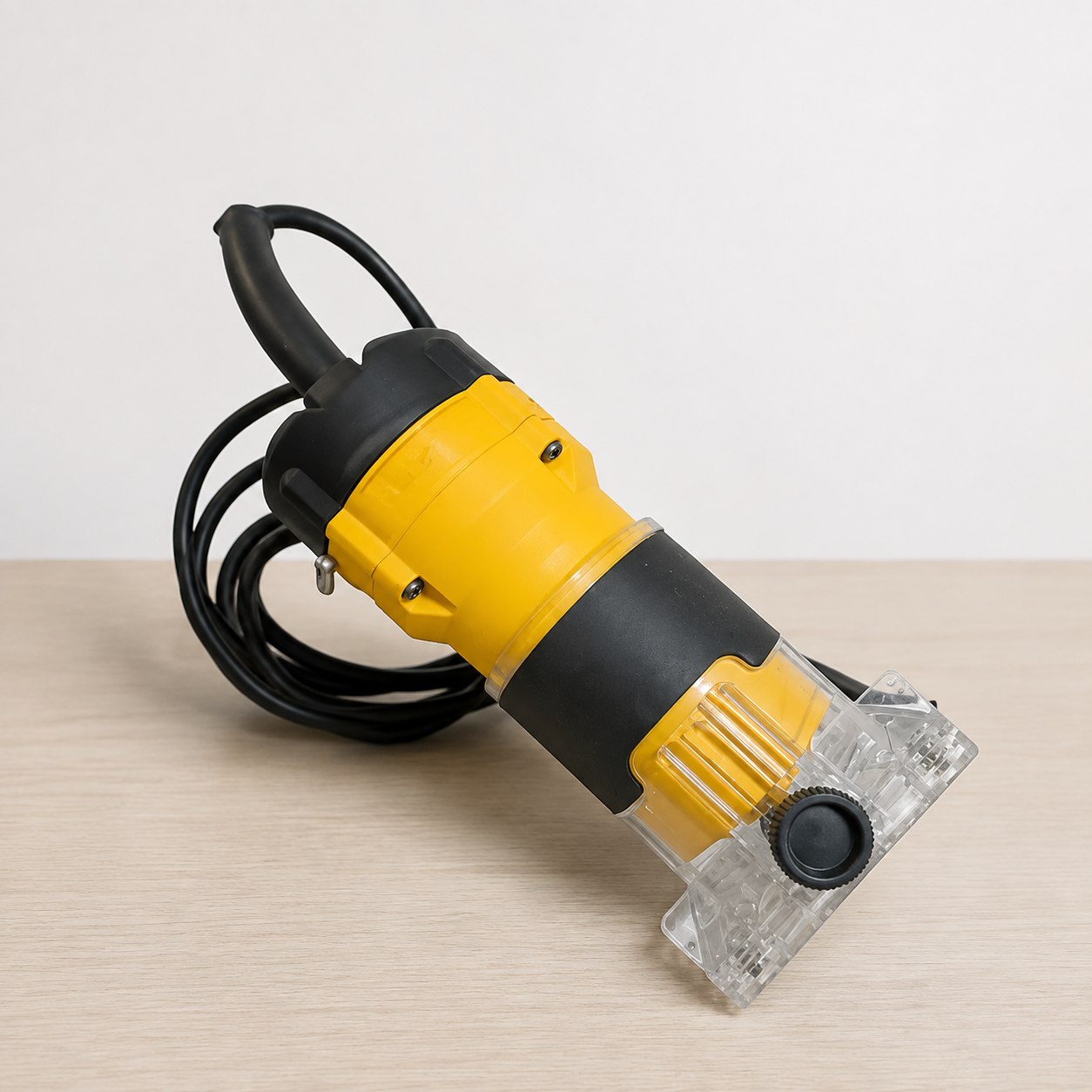 DÉFONCEUSE À BOIS ÉLECTRIQUE FILAIRE 220 V 600 W  6,35 MM POUR BOIS